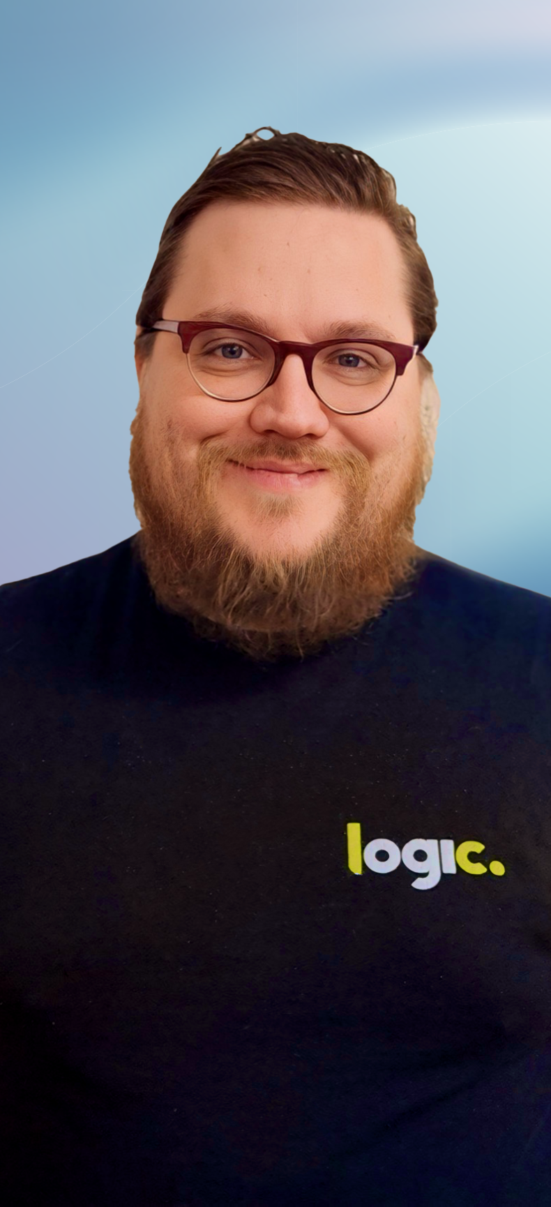 Thomas Hughes Headshot with Background